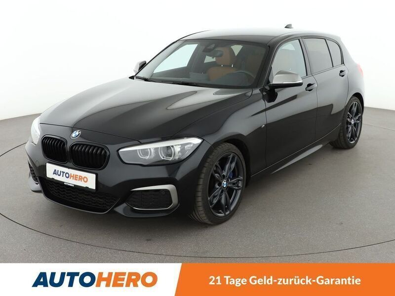 Schwarz Gebraucht 2018 BMW M140 M Sport Limousine | 33.990 € (Fairer Preis) - Bild 1/3