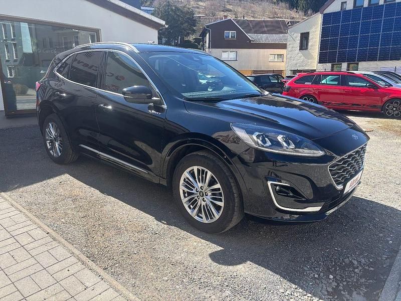 Gebraucht Ford Kuga Vignale 190 PS (139 kW) 2022 Schwarz SUV