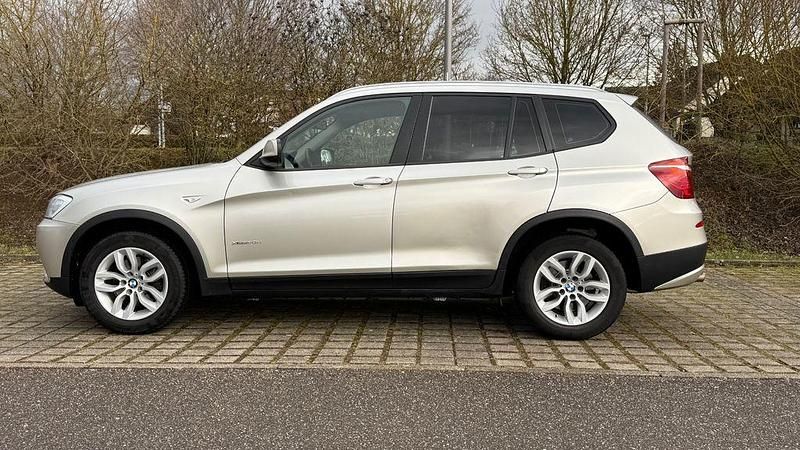 Gebraucht BMW X3 184 PS (135 kW) 2011 Grau SUV