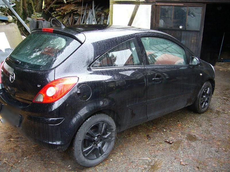 Gebraucht Opel Corsa 80 PS (58 kW) 2007 Schwarz Kleinwagen