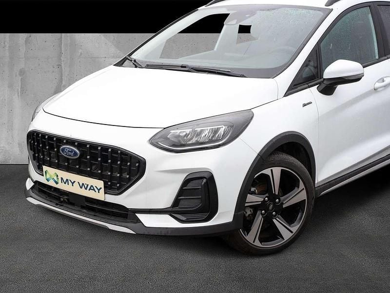 Gebraucht Ford Fiesta Active 101 PS (74 kW) 2023 Weiß Kleinwagen