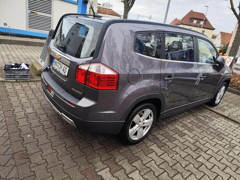 Gebraucht Chevrolet Orlando LT 141 PS (103 kW) 2011 Van / Kleinbus