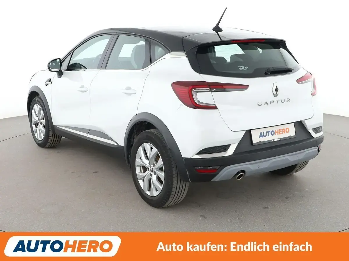 Gebraucht Renault Captur Intens 154 PS (113 kW) 2020 Weiß SUV