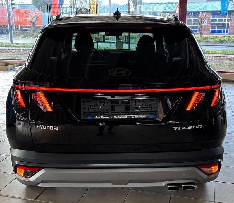 Neu Hyundai Tucson 160 PS (117 kW) 2025 Schwarz SUV