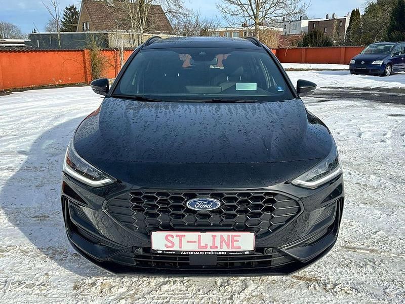 Gebraucht Ford Focus ST-Line X 116 PS (85 kW) 2025 Obsidianschwarz metallic Kombi
