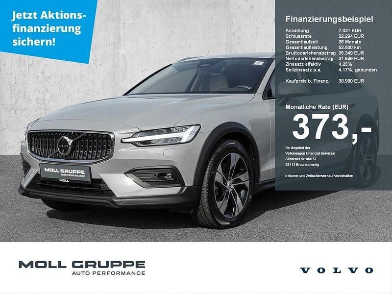 Vapour grey / metallic Gebraucht 2023 Volvo V60 CC Plus Kombi | 39.750 € (Fairer Preis) - Bild 1/4