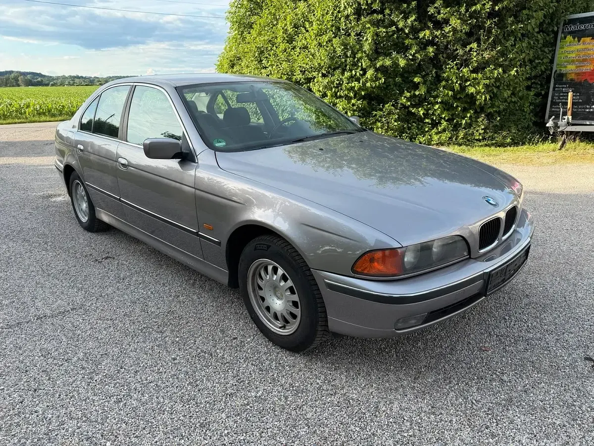 Gebraucht BMW 523 170 PS (125 kW) 1998 Limousine