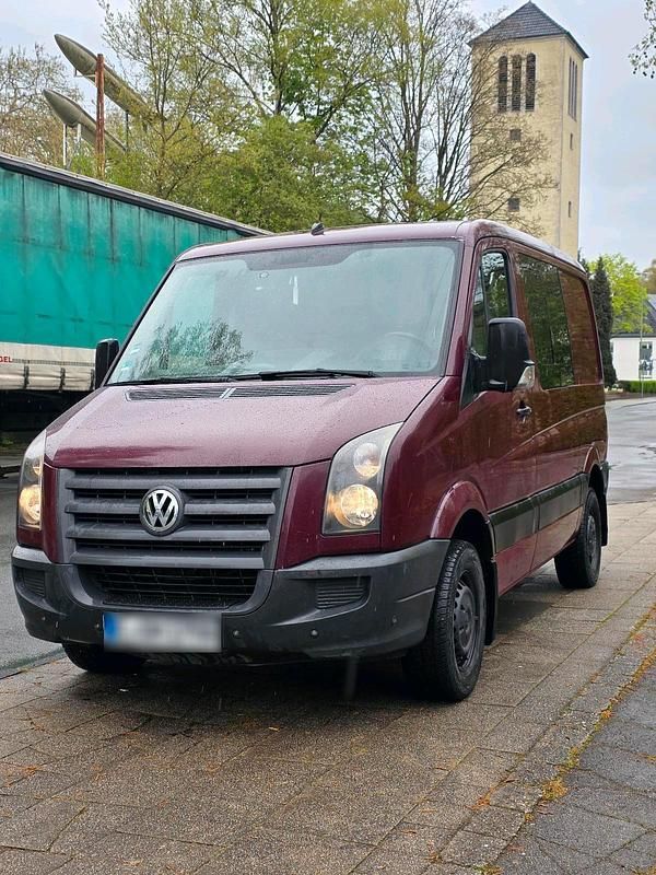 Second-hand VW Crafter 163 CP (119 kW) 2010 Roșu Van