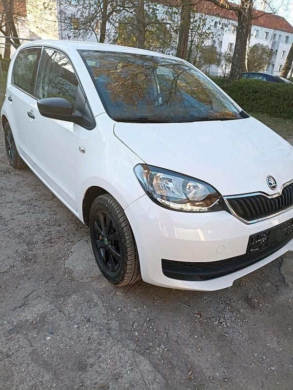 Gebraucht Skoda Citigo 44 PS (32 kW) 2019 Weiß Kleinwagen