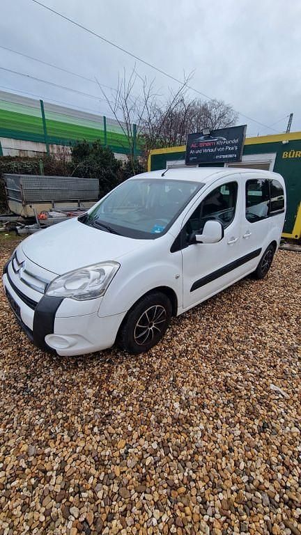 Gebraucht Citroën Berlingo 98 PS (72 kW) 2012 Weiß Van / Kleinbus