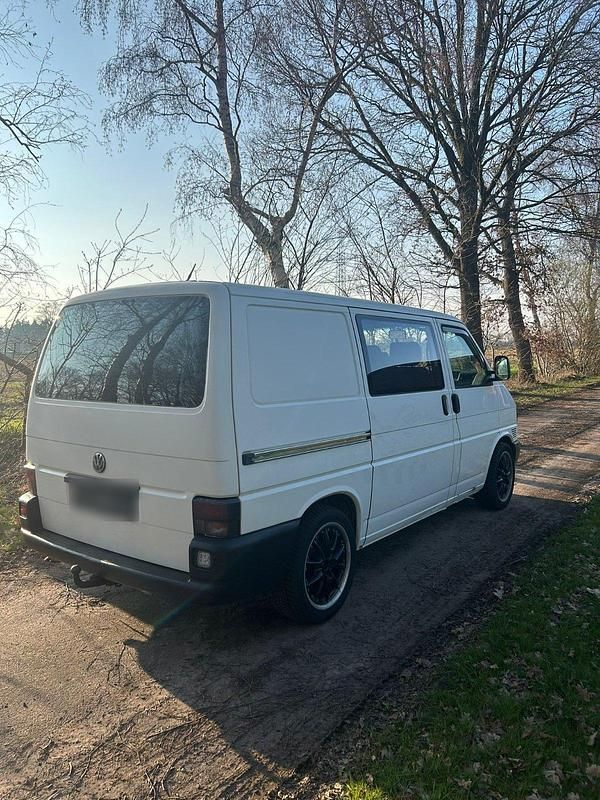 Second-hand VW Transporter 68 CP (50 kW) 2000 Alb Van