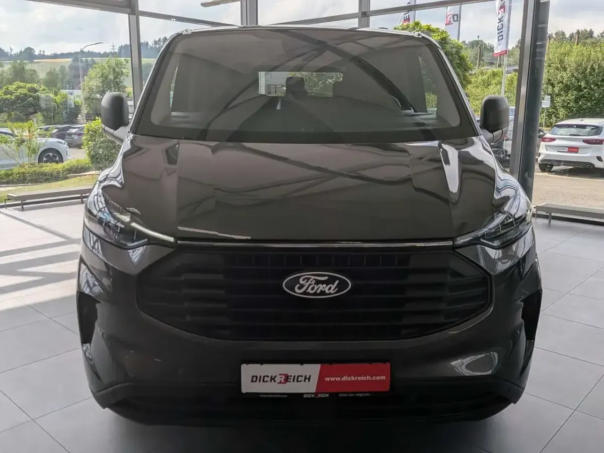 Gebraucht Ford Transit Custom 170 PS (125 kW) 2026 Magneticgrau (metallic) Kombi