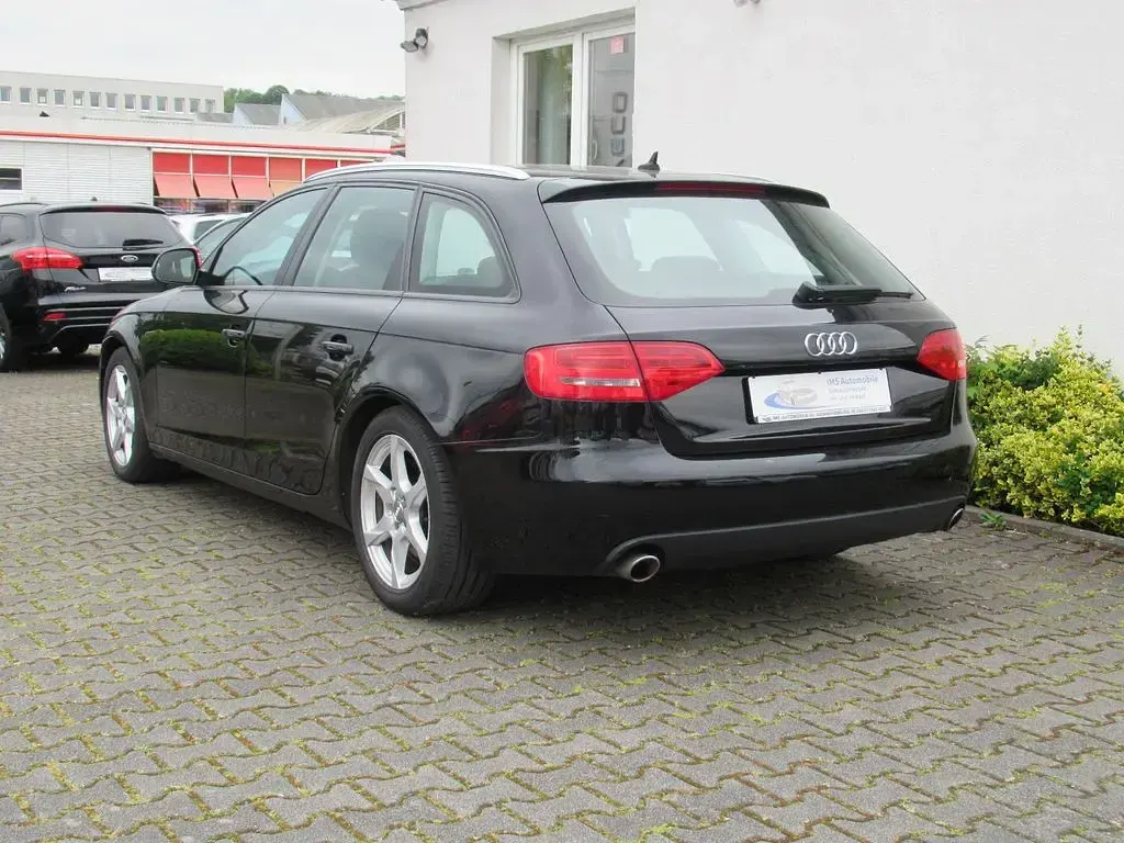 Gebraucht Audi A4 Ambition 239 PS (175 kW) 2008 Brillantschwarz (metallic) Kombi