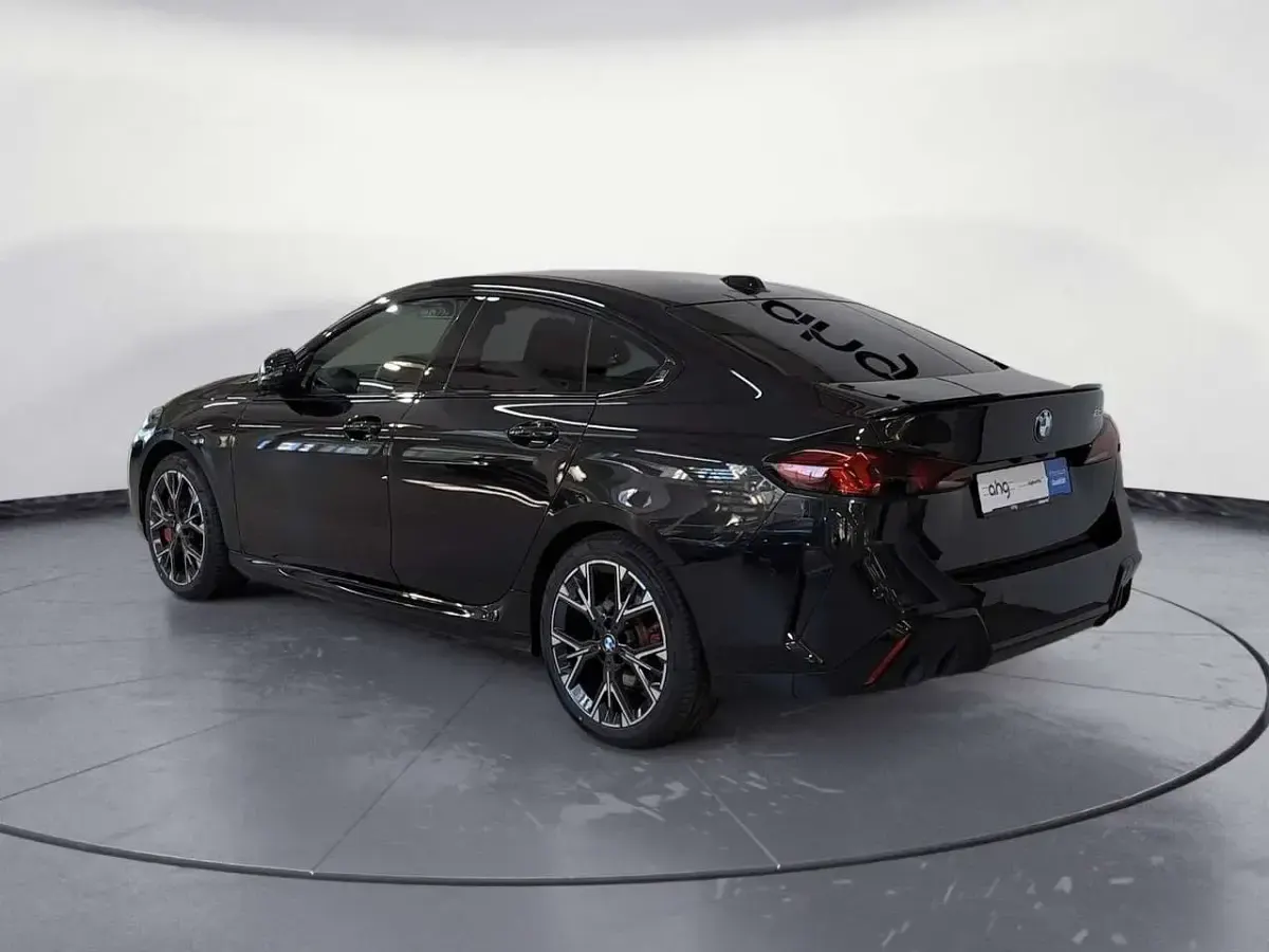 Gebraucht BMW 223 M Sport 218 PS (160 kW) 2025 Schwarz Coupé