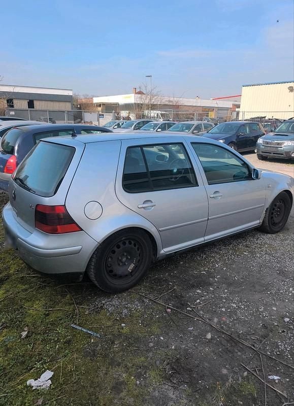 Gebraucht VW Golf IV 170 PS (125 kW) 2001 Silber Limousine