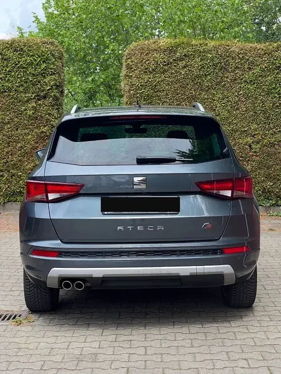 Używany Seat Ateca FR 150 KM (110 kW) 2020 Szary SUV