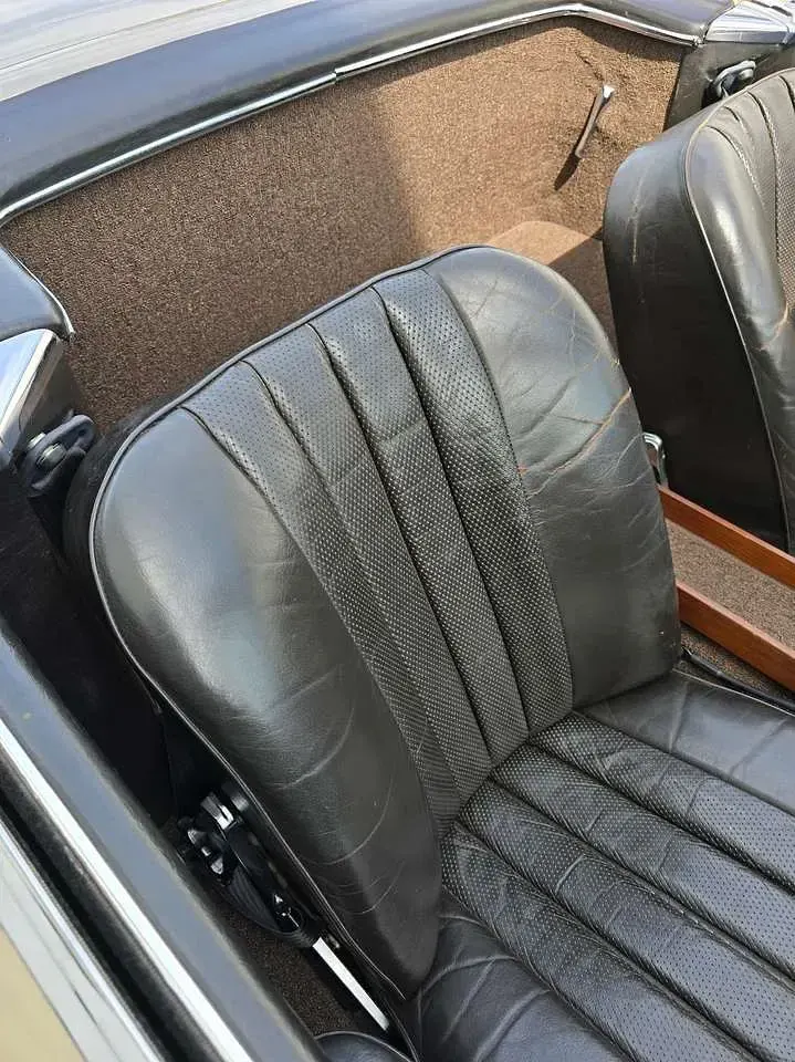 Gebraucht Mercedes SL280 170 PS (125 kW) 1968 Gold Cabrio