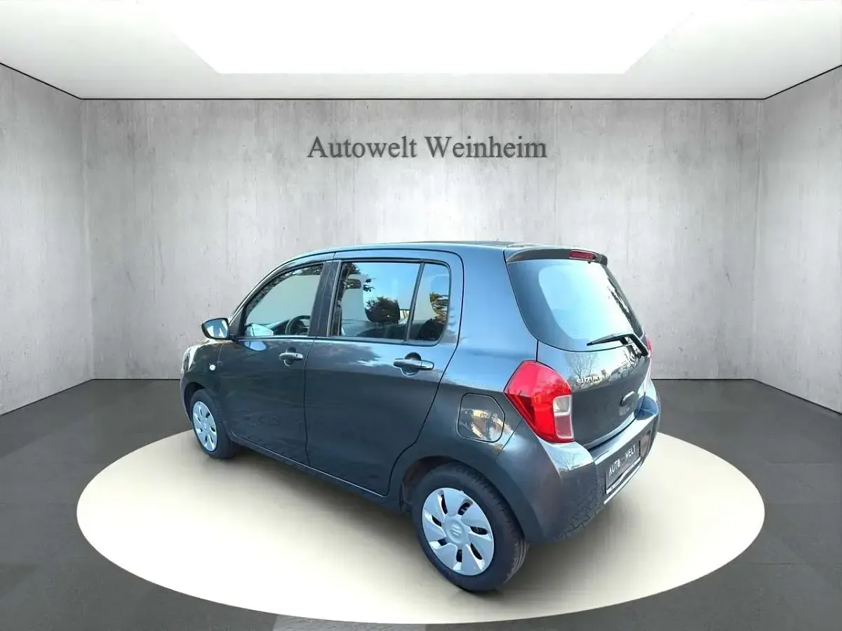 Gebraucht Suzuki Celerio 68 PS (50 kW) 2015 Grau Kleinwagen