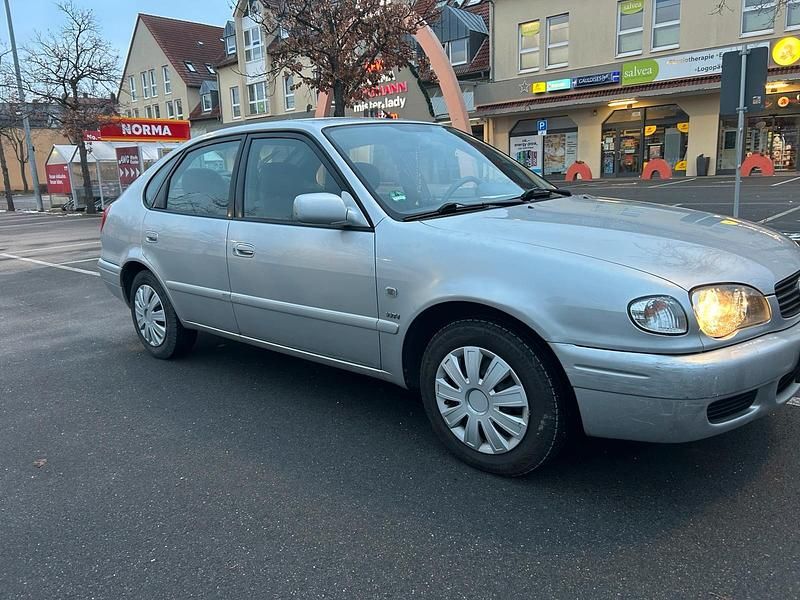 Gebraucht Toyota Corolla 95 PS (69 kW) 2004 Limousine