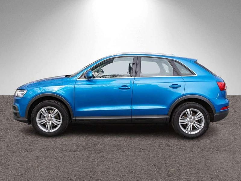 Gebraucht Audi Q3 Design 150 PS (110 kW) 2018 Hainanblau metallic SUV