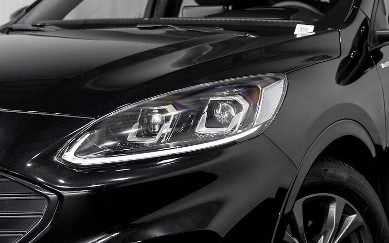 Gebraucht Ford Kuga ST-Line 120 PS (88 kW) 2023 Agate black SUV