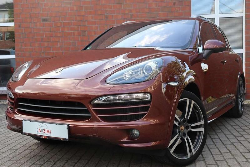 Rotbraunmetallic Gebraucht 2013 Porsche Cayenne Sport SUV | 24.990 € (Etwas zu teuer) - Bild 1/4