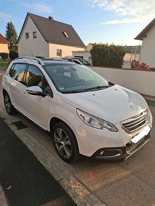 Weiß Gebraucht 2014 Peugeot 2008 SUV | 8.000 € (Guter Preis) - Bild 1/4