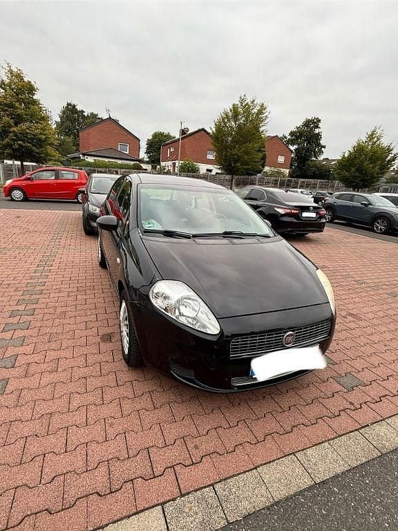 Schwarz Gebraucht 2009 Fiat Punto Active Kleinwagen | 2.295 € (Fairer Preis) - Bild 1/4