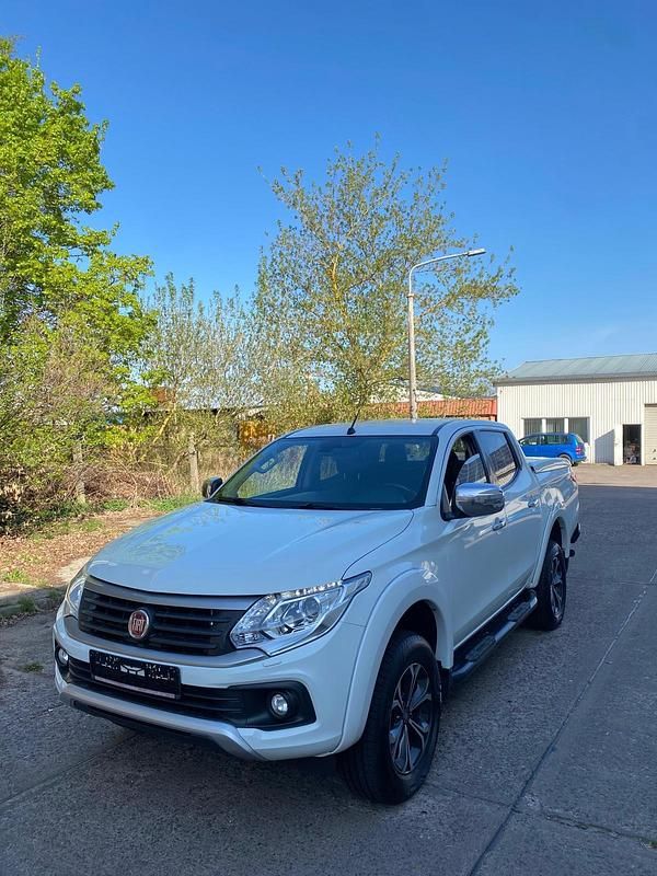 Weiß Gebraucht 2017 Fiat Fullback Abholung | 16.500 € (Fairer Preis) - Bild 1/4