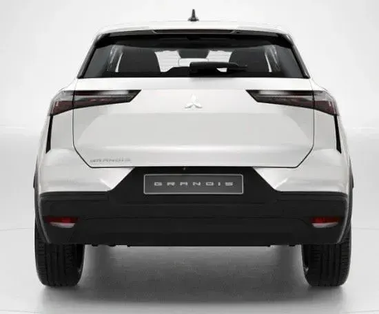 Neu Mitsubishi Grandis 158 PS (116 kW) 2026 Weiß SUV