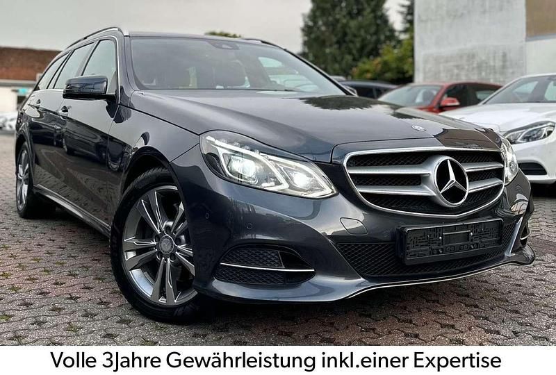 Grau Gebraucht 2014 Mercedes E250 Kombi | 20.648 € (Fairer Preis) - Bild 1/4