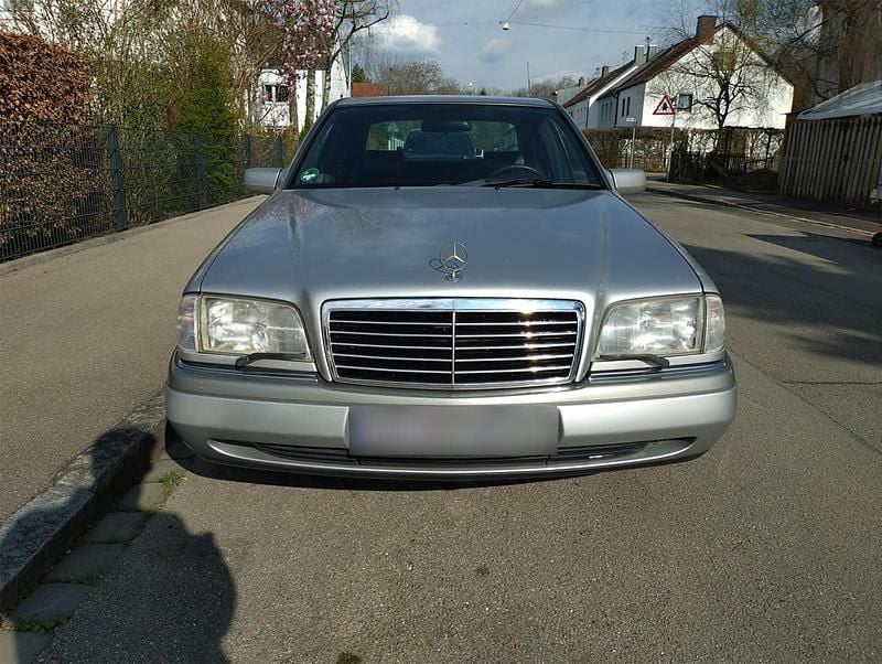 Gebraucht Mercedes C280 Elegance 193 PS (141 kW) 1993 Silber Limousine