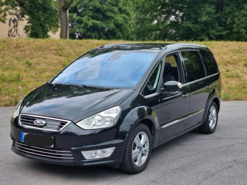 Schwarz Gebraucht 2015 Ford Galaxy Titanium Van / Kleinbus | 5.500 € - Bild 1/4