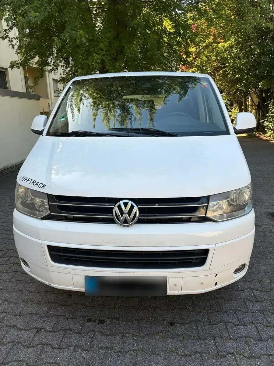 Gebraucht VW Caravelle 140 PS (102 kW) 2012 Weiß Van