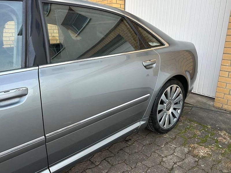 Gebraucht Audi A8L Ambiente 326 PS (239 kW) 2007 Grau Limousine