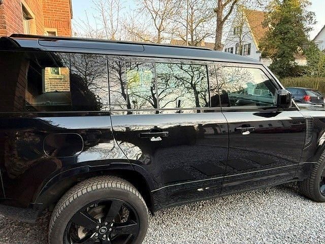 Gebraucht Land Rover Defender HSE Dynamic 249 PS (183 kW) 2025 Schwarz SUV