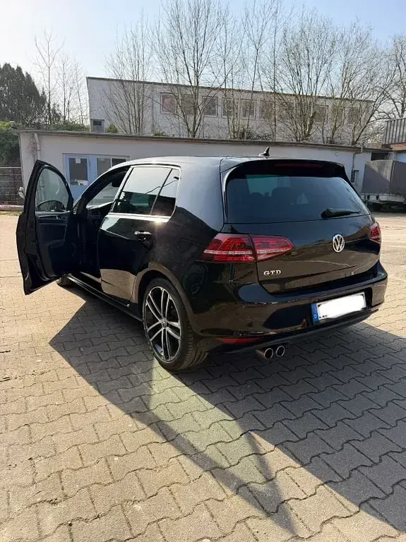 Gebraucht VW Golf VII GTD 184 PS (135 kW) 2014 Schwarz Limousine