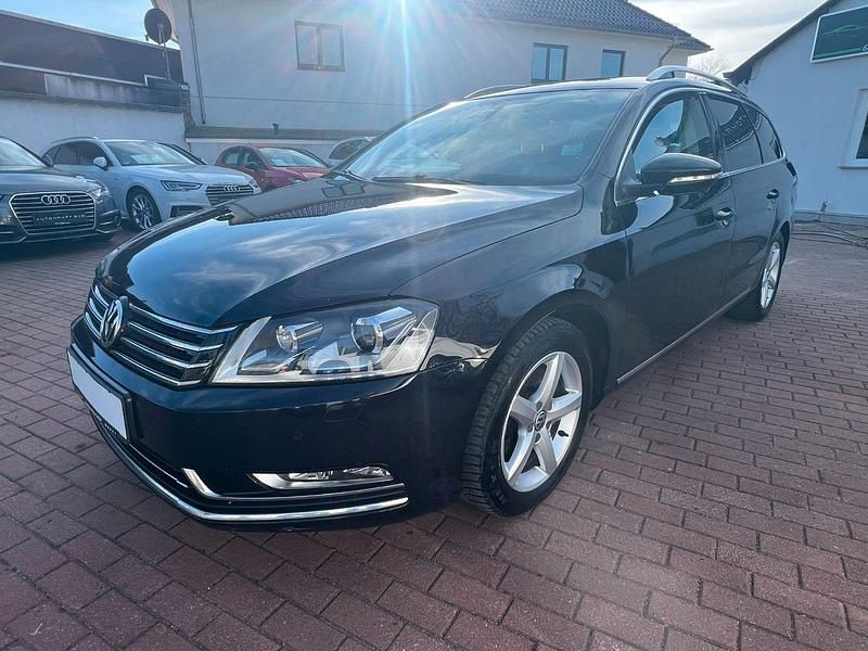 Gebraucht VW Passat Highline 170 PS (125 kW) 2012 Schwarz Kombi