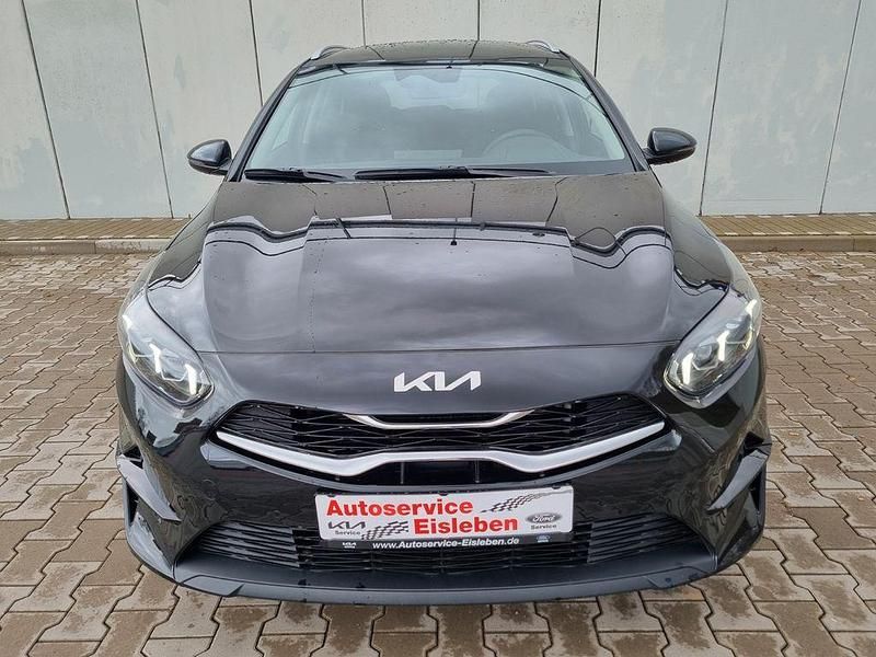 Neu Kia Ceed Sportswagon 140 PS (102 kW) 2026 Schwarz Kombi
