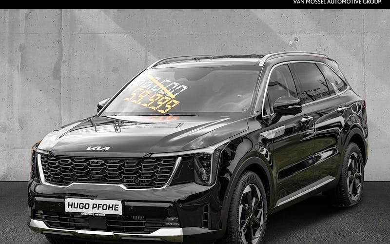 Schwarz Neu 2025 Kia Sorento Spirit SUV | 59.233 € (Fairer Preis) - Bild 1/4