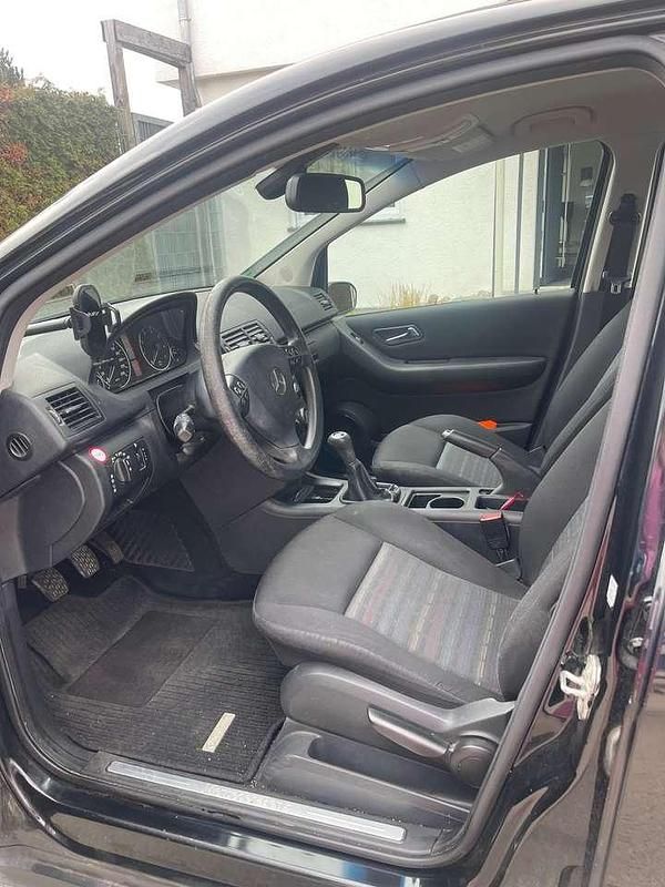 Gebraucht Mercedes 170 116 PS (85 kW) 2008 Schwarz Kombi