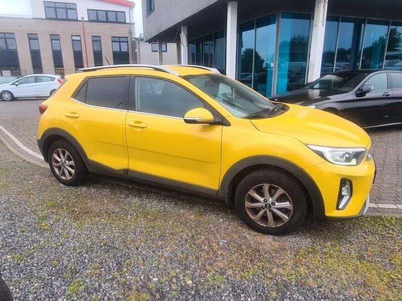Gebraucht Kia Stonic Vision 200 PS (147 kW) 2021 Gelb SUV