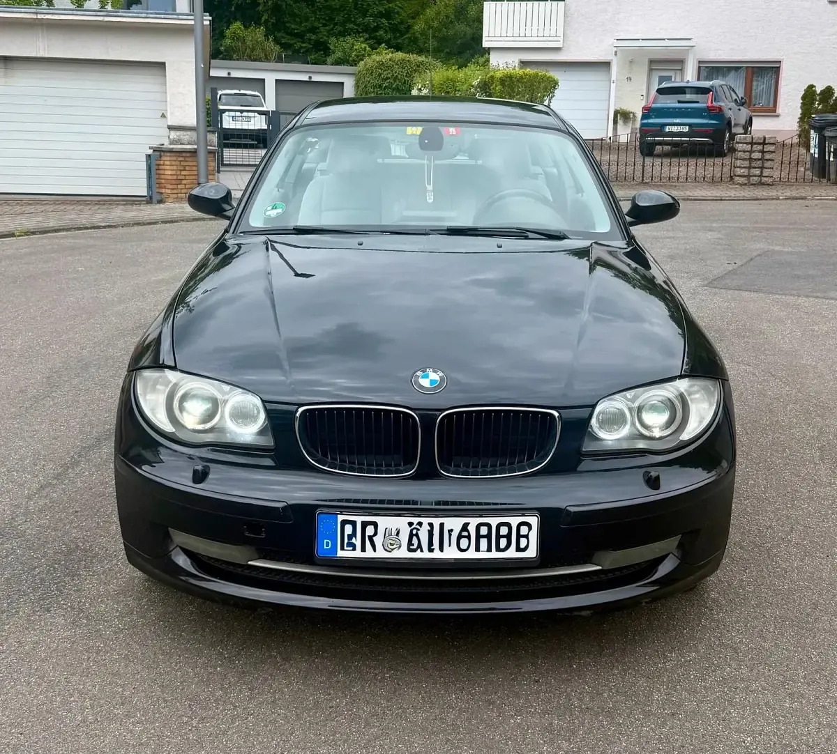 Gebraucht BMW 118 143 PS (105 kW) 2008 Schwarz Kleinwagen