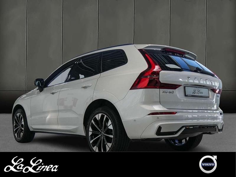 Gebraucht Volvo XC60 Plus 250 PS (183 kW) 2025 Weiss SUV