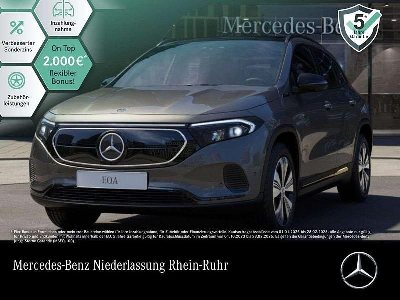 Grau Gebraucht 2022 Mercedes EQA250 Advanced Plus SUV | 33.990 € (Etwas zu teuer) - Bild 1/3