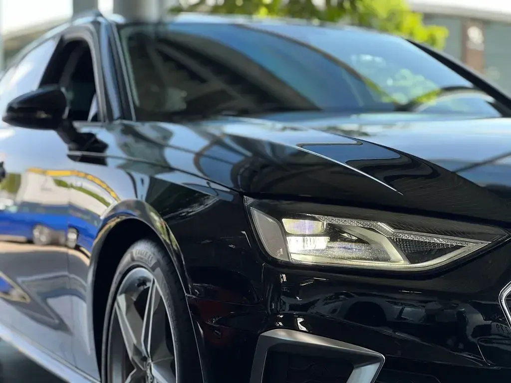 Usado Audi A4 S-Line 204 CV (150 kW) 2021 Negro Familiar