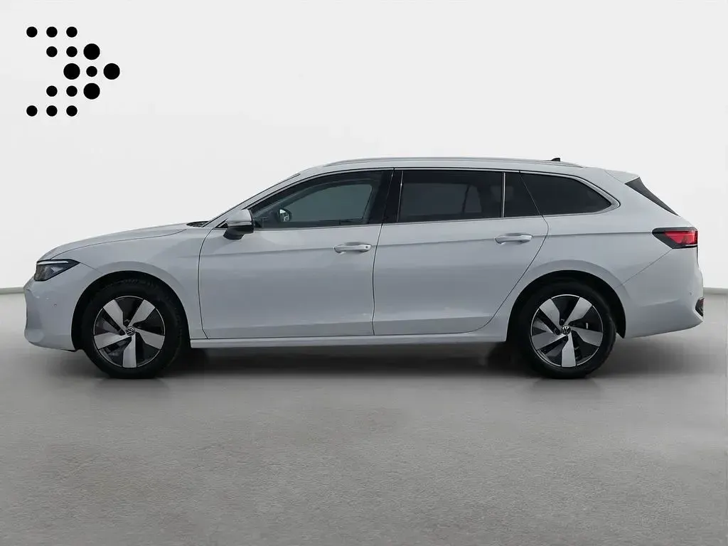 Gebraucht VW Passat Business 150 PS (110 kW) 2025 Oryxweiß perlmutteffekt Kombi