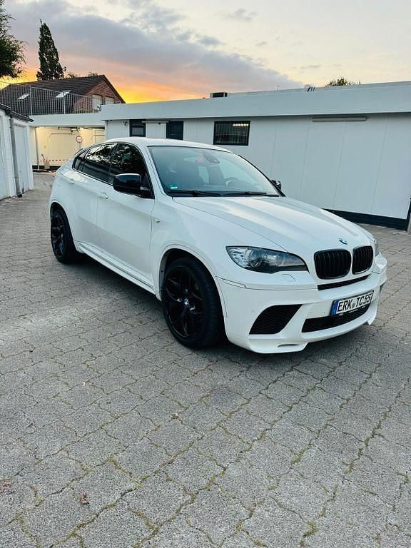 Weiß Gebraucht 2010 BMW X6 M Sport SUV | 16.990 € (Fairer Preis) - Bild 1/4