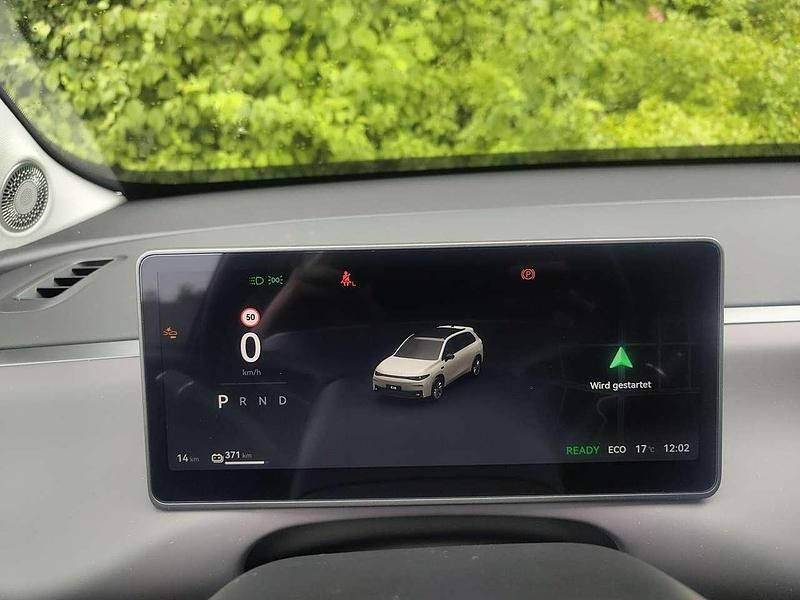 Neu Leapmotor C10 160 kW (218 PS) 2025 Pearly white SUV