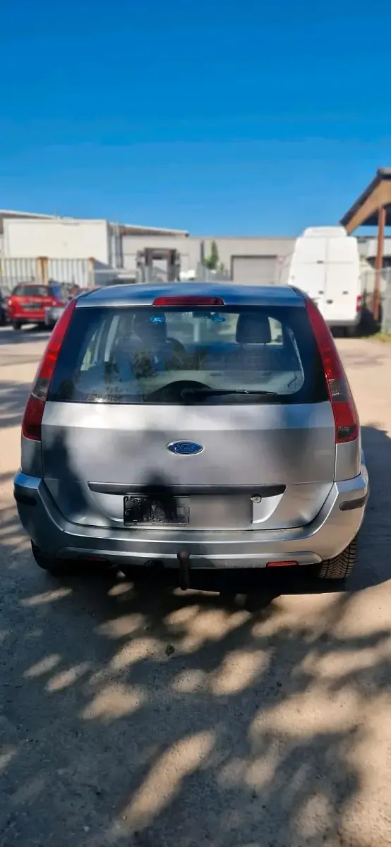 Gebraucht Ford Fusion 100 PS (73 kW) 2005 Grau Kleinwagen